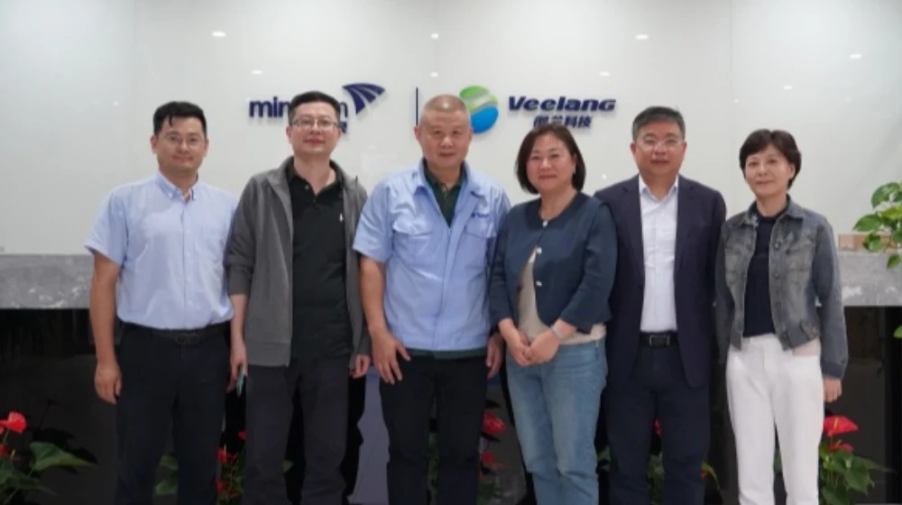 西湖区发改经信局党委书记、局长李建群一行莅临乐鱼电子（中国）有限公司官网科技调研、指导工作